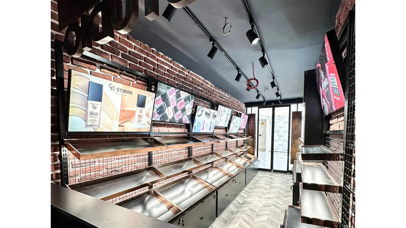 Golden Rose - Yekta Avm - Görsel 9